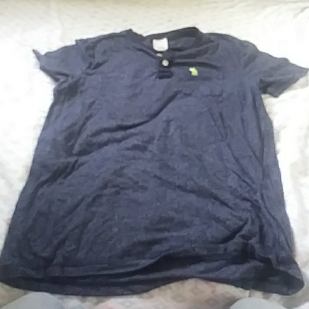 Abercrombie kids tee
